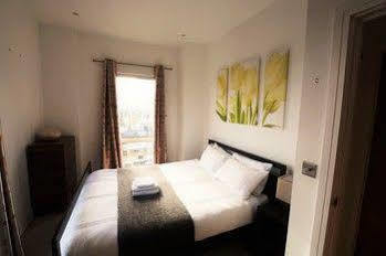 Hotel Zen - Canary Wharf Londra
